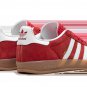 Gazelle Indoor Better Scarlet