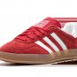 Gazelle Indoor Better Scarlet