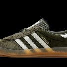 Gazelle Indoor Night Cargo
