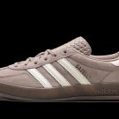 Gazelle Indoor WMNS Brown Pink