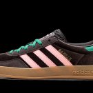 Gazelle Indoor WMNS Brown Velvet