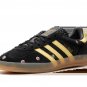 Gazelle Indoor WMNS Core Black Almost Yellow Floral
