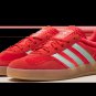 Gazelle Indoor WMNS Velvet Pack - Better Scarlet