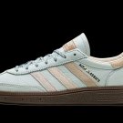 Handball Spezial Kith - Classics Program - Amazon Green