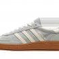 Handball Spezial WMNS Light Grey