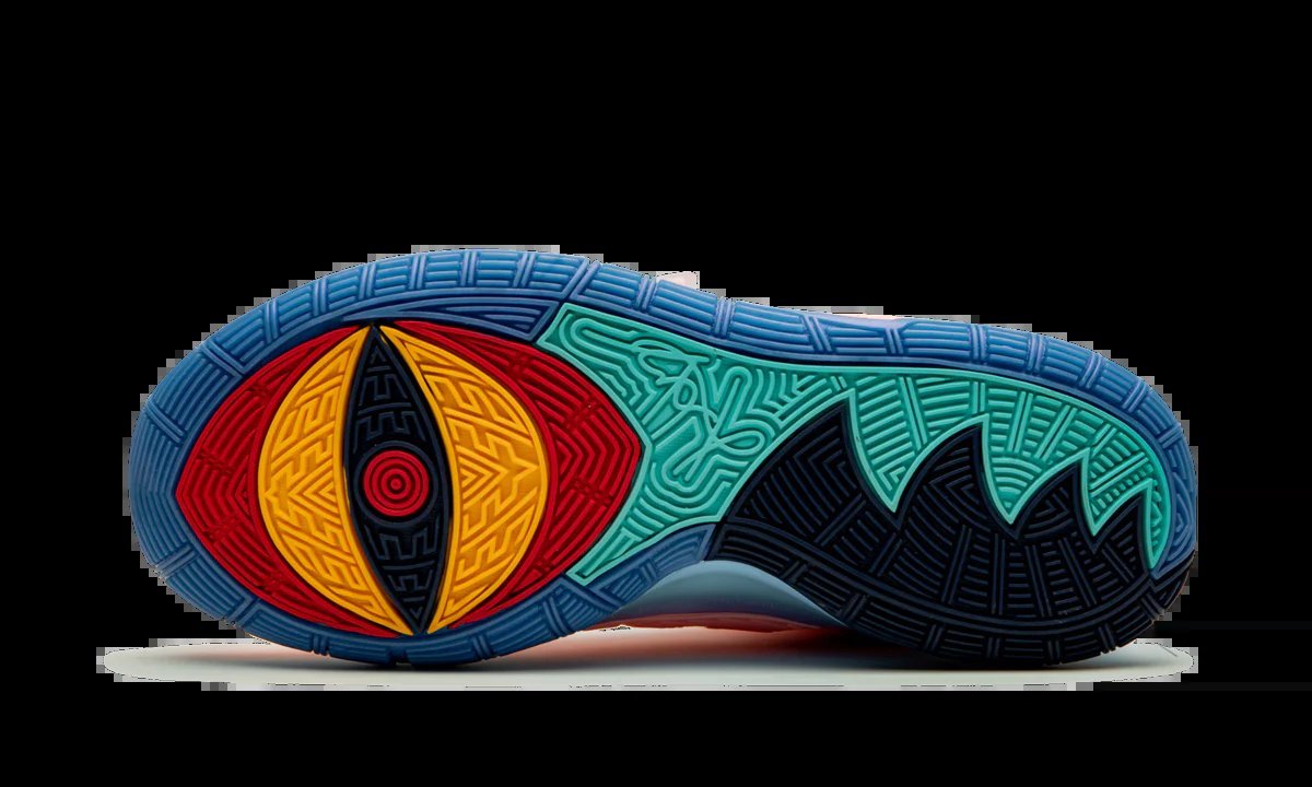 Kyrie 6 Khepri - Regular Box