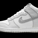 DUNK HIGH MNS WMNS Silver Swoosh