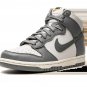 Dunk High SE (GS) Grey_Sail