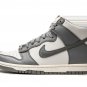 Dunk High SE (GS) Grey_Sail