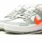 DUNK LO DISRUPT MNS WMNS Sea Glass _ Hyper Crimson