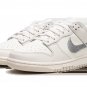 DUNK LO ESS TREND MNS WMNS Sail _ Oxygen Purple