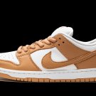 SB Dunk Low Light Cognac