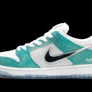 SB Dunk Low Pro QS April Skateboards