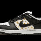 SB Dunk Low Supreme - Stars - Black