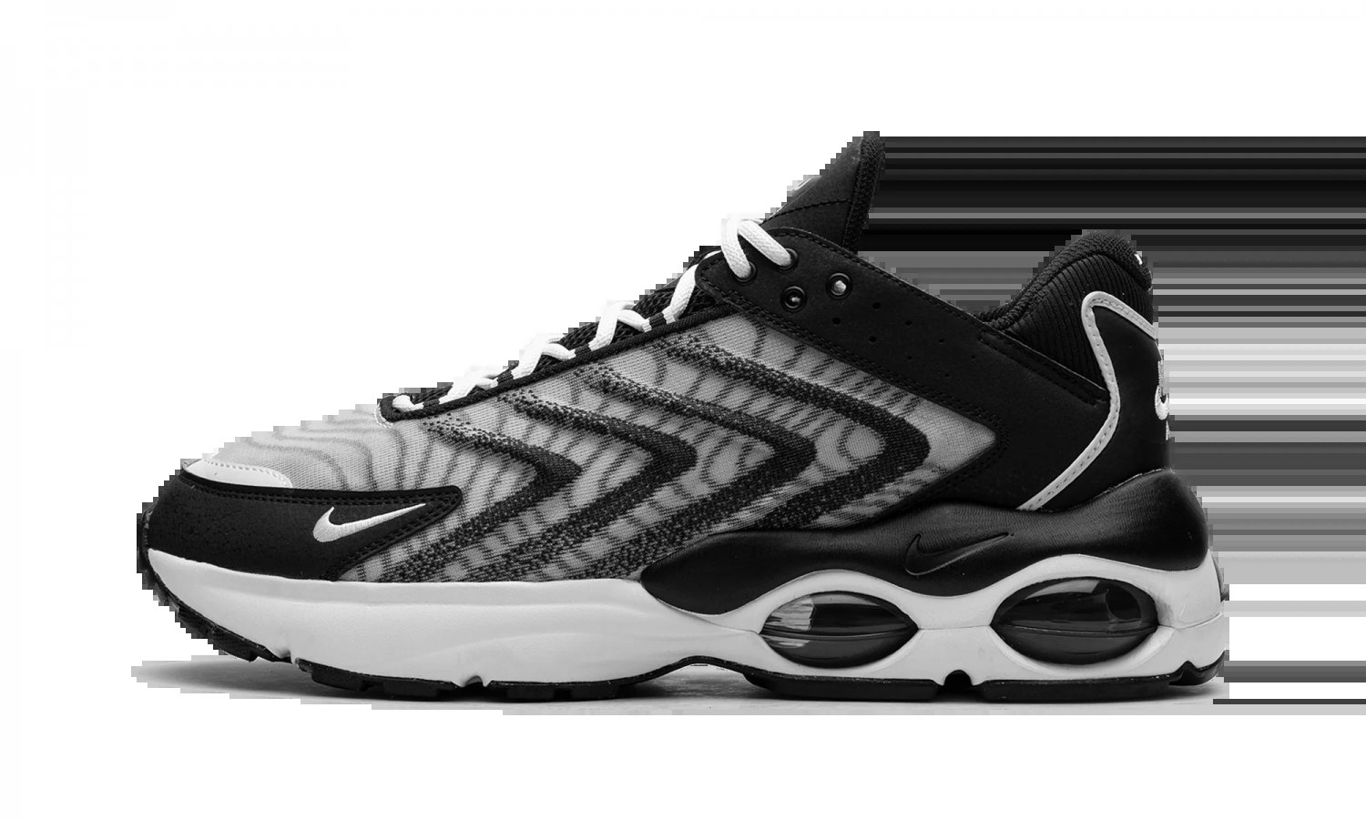 2025 & 2026 Max TW Black White
