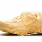 Zoom Vomero 5 Celestial Gold