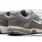 Zoom Vomero 5 Dark Stucco