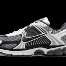 Zoom Vomero 5 SE SP Black _ Metallic Silver