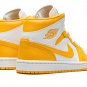 2025 & 2026 1 MID WMNS ï¼White ï¼ University Goldï¼