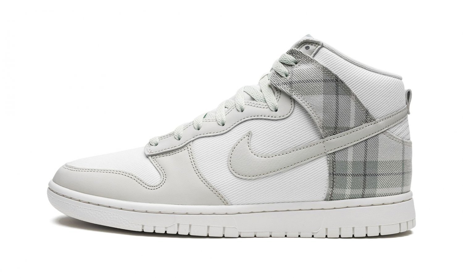 2025 & 2026 Dunk High &iuml;&frac14;�Plaid - Summit White&iuml;&frac14;�