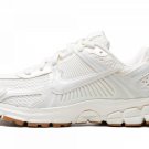 WMNS Nike Men Zoom Vomero 5 ＂SAIL GUM＂