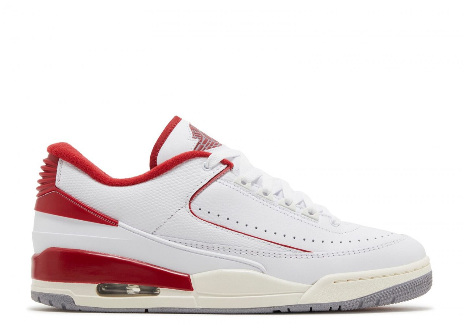 2025 & 2026 Jordan 2&iuml;&frac14;�3 White Varsity Red