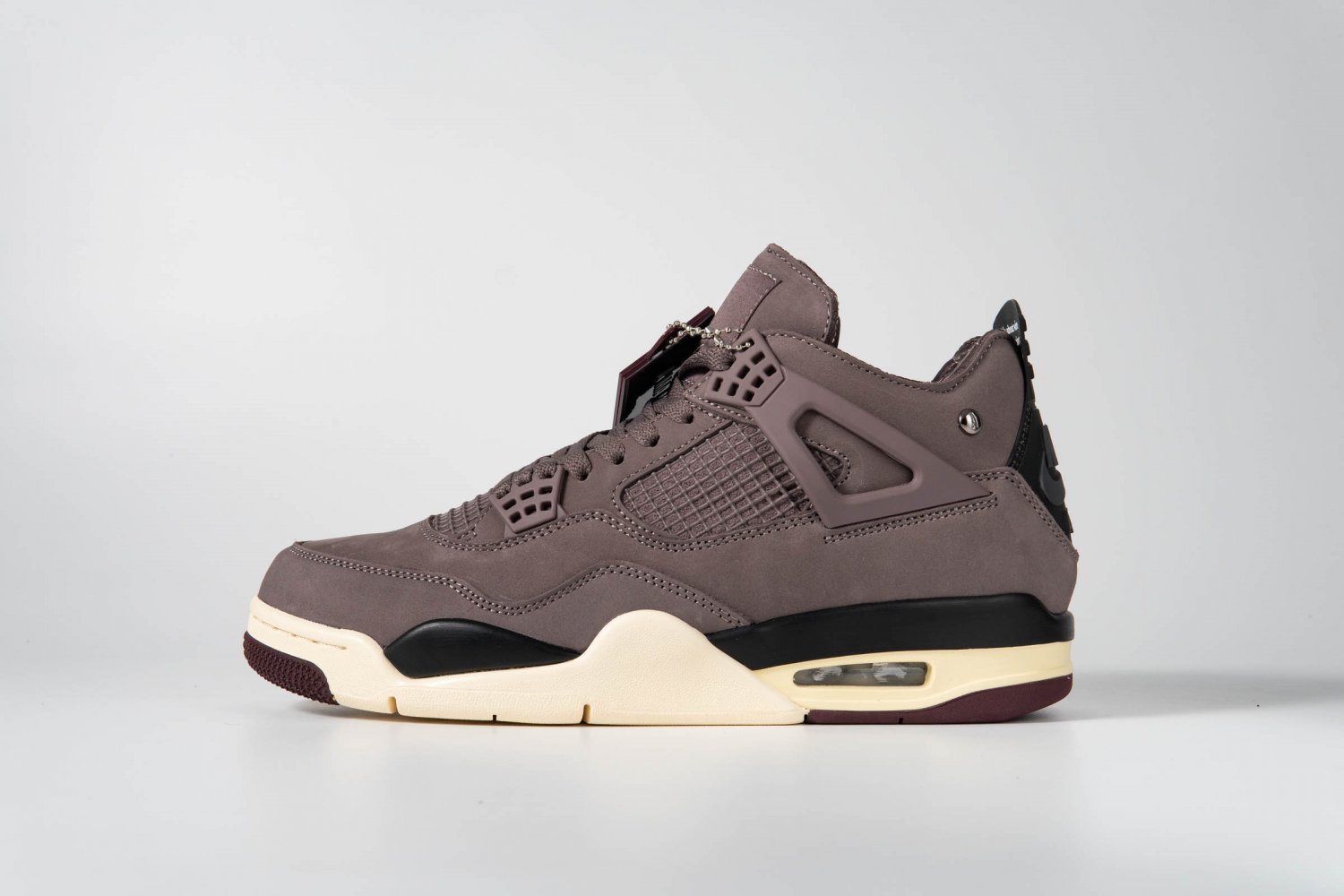 Jordan 4 Retro A Ma Maniere Violet Ore