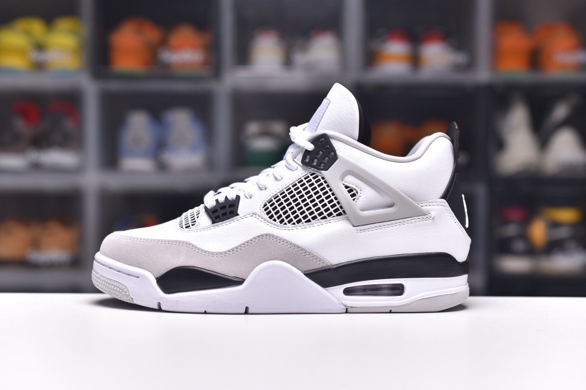 Jordan 4 Retro Military Black