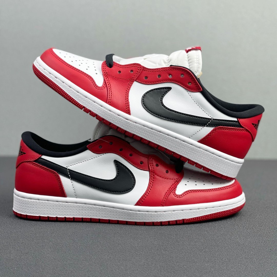 JORDAN 1 RETRO LOW OG CHICAGO