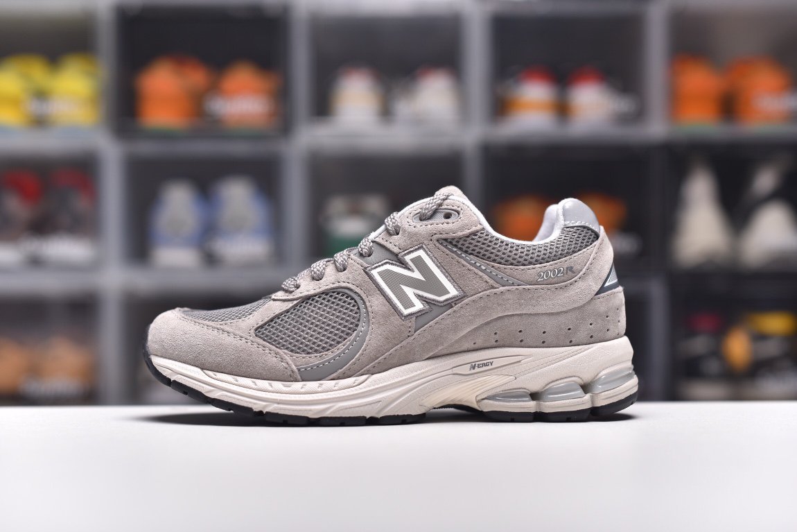 New Balance 2002R Marblehead Light Aluminum