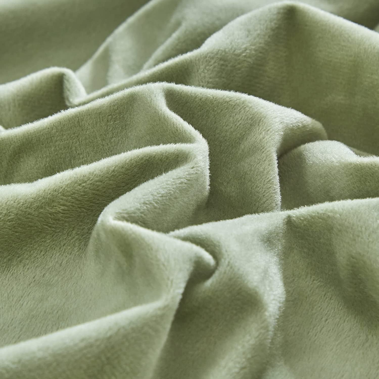 Sage Green Velvet Comforter Set Queen Fluffy Light Green Comforter ...