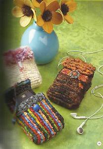 Hook, Loop 'n' Lock : Create Fun and Easy Locker Hooked Projects by Theresa...