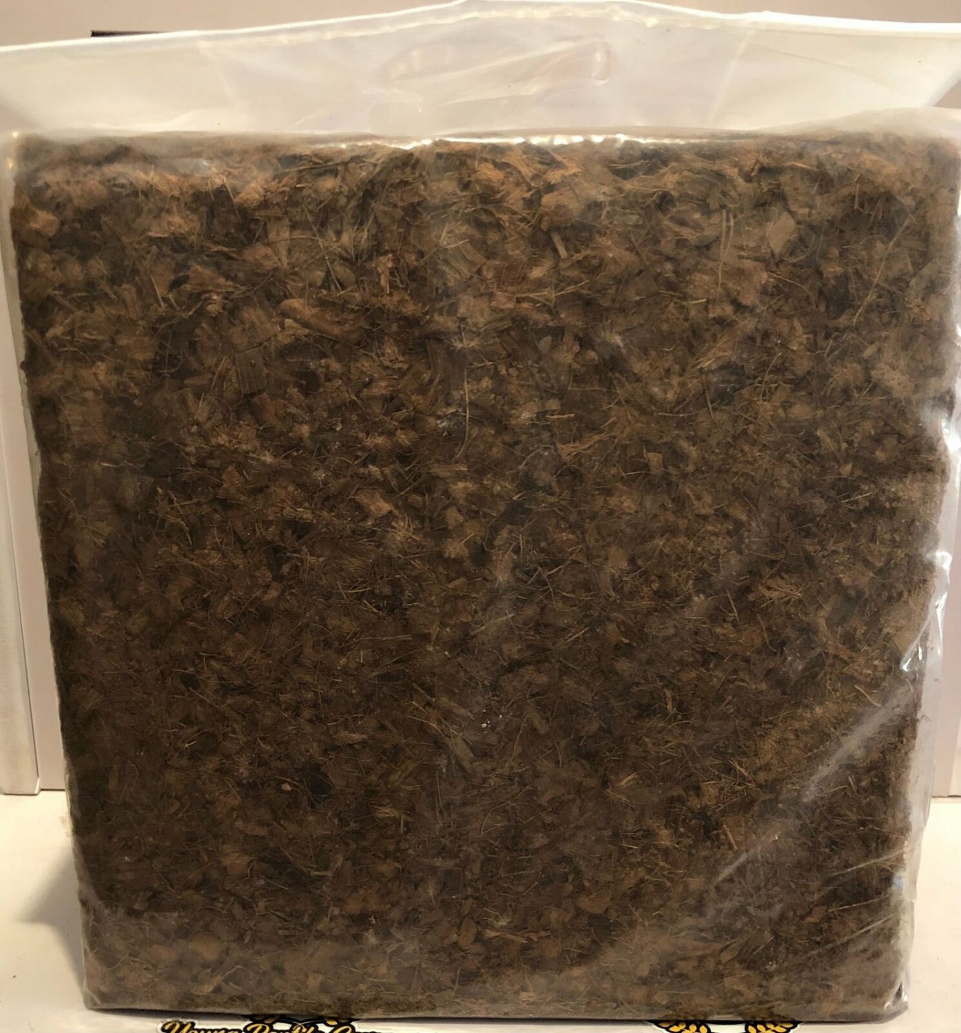 Coconut Husk Chips N Fibers 10lb Block Reptile Bedding