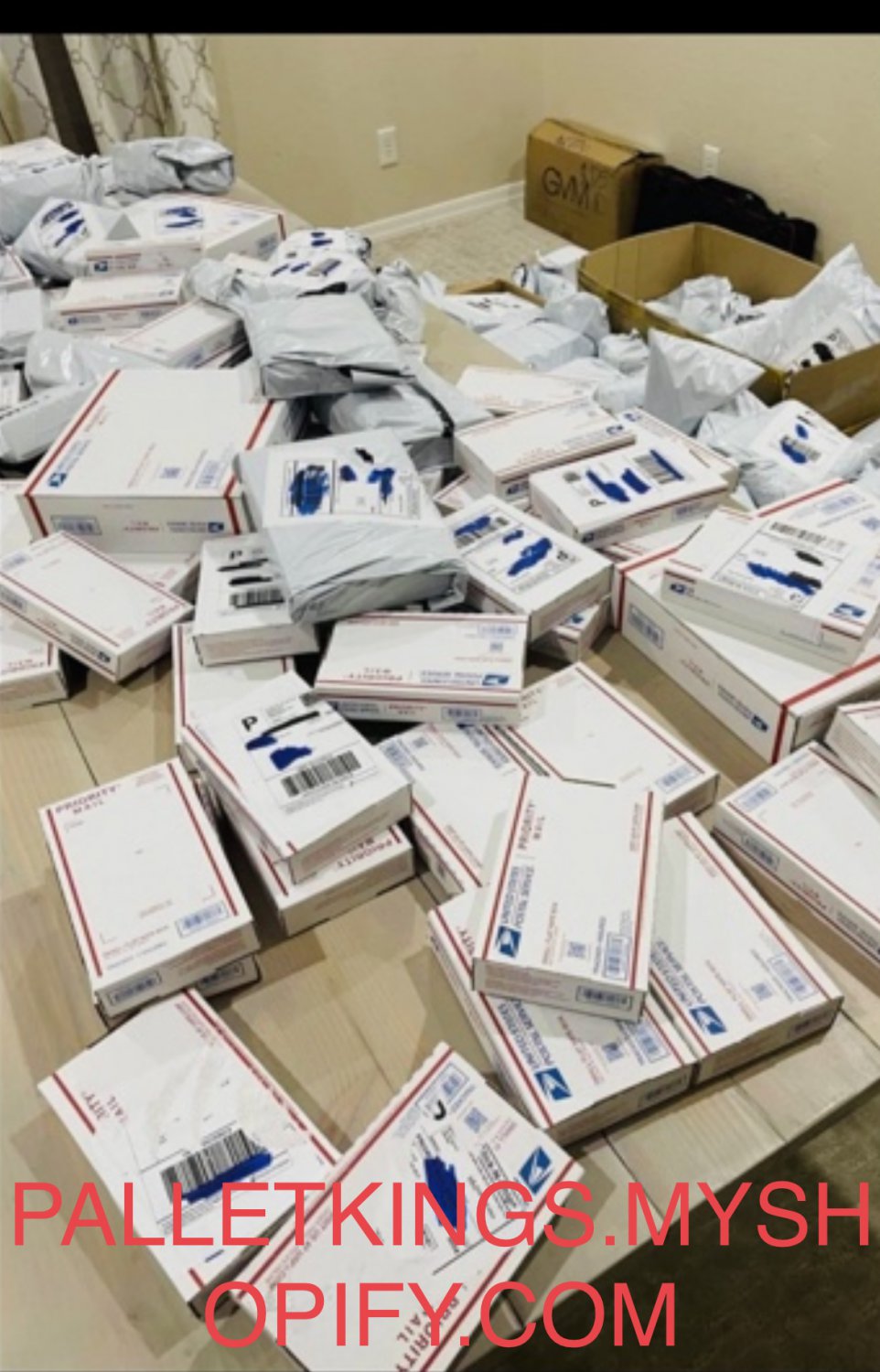 Unclaimed undeliverable Packages RTS Amazon USPS UPS Mystery Box (4