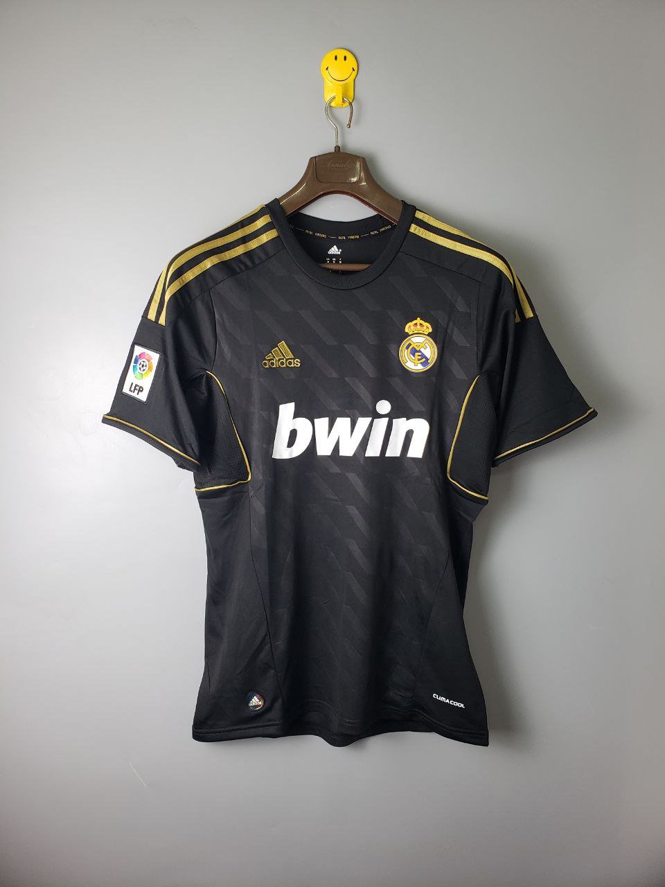 Real Madrid jersey 2012 Away Retro Soccer Shirt Men