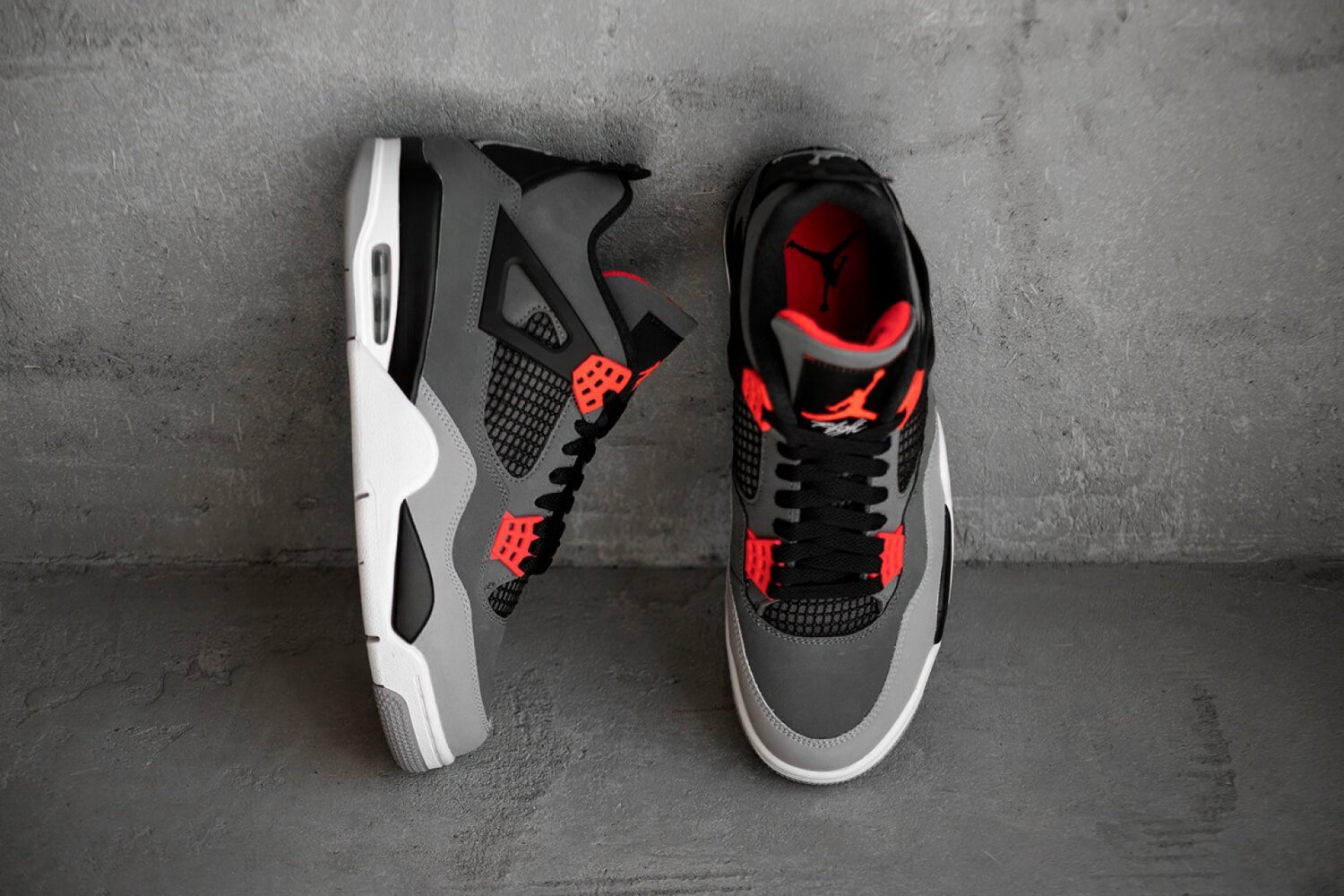Air Jordan 4 'Infrared'