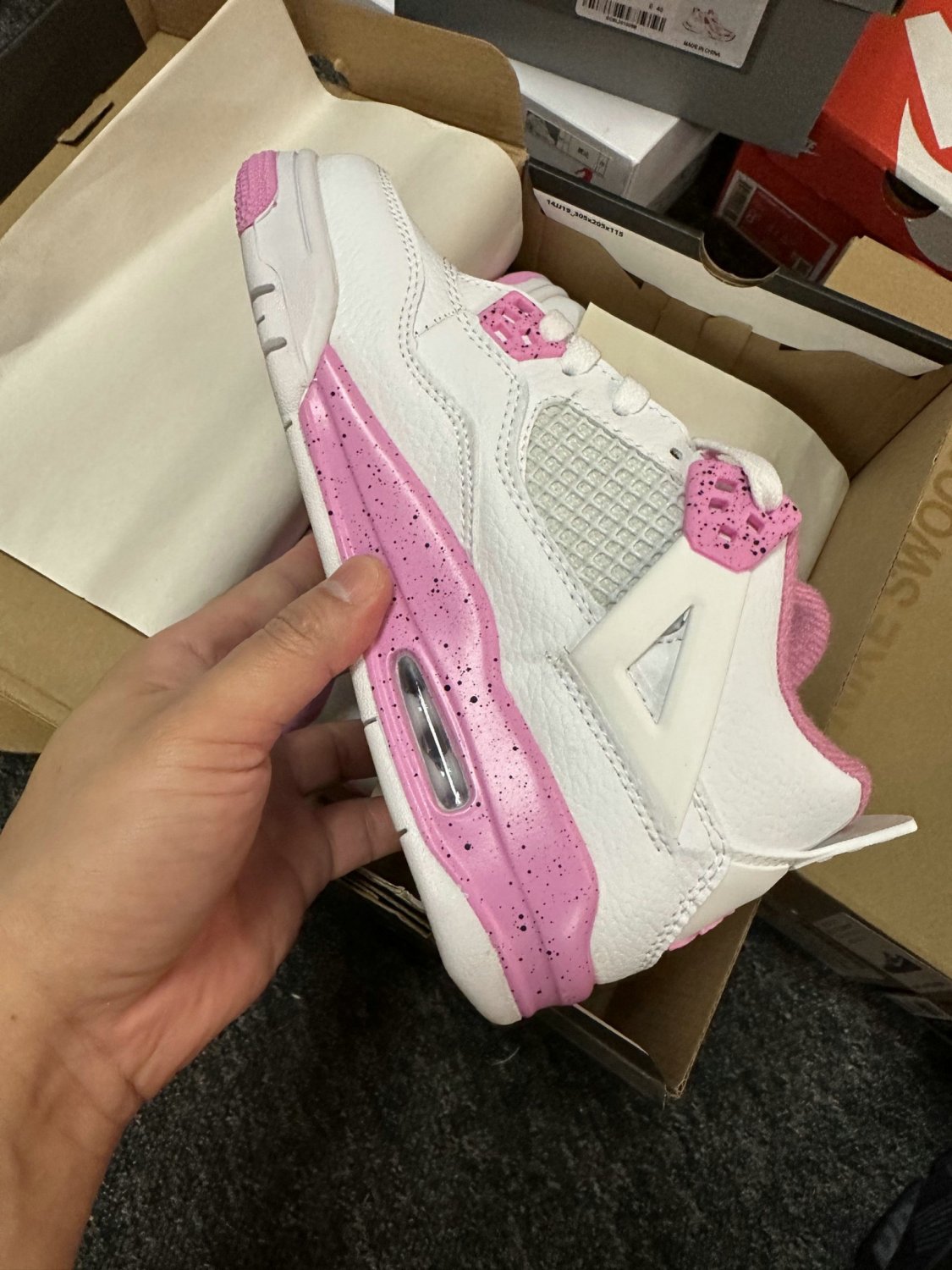 Air Jordan 4 Pink Oreo CT8527-116