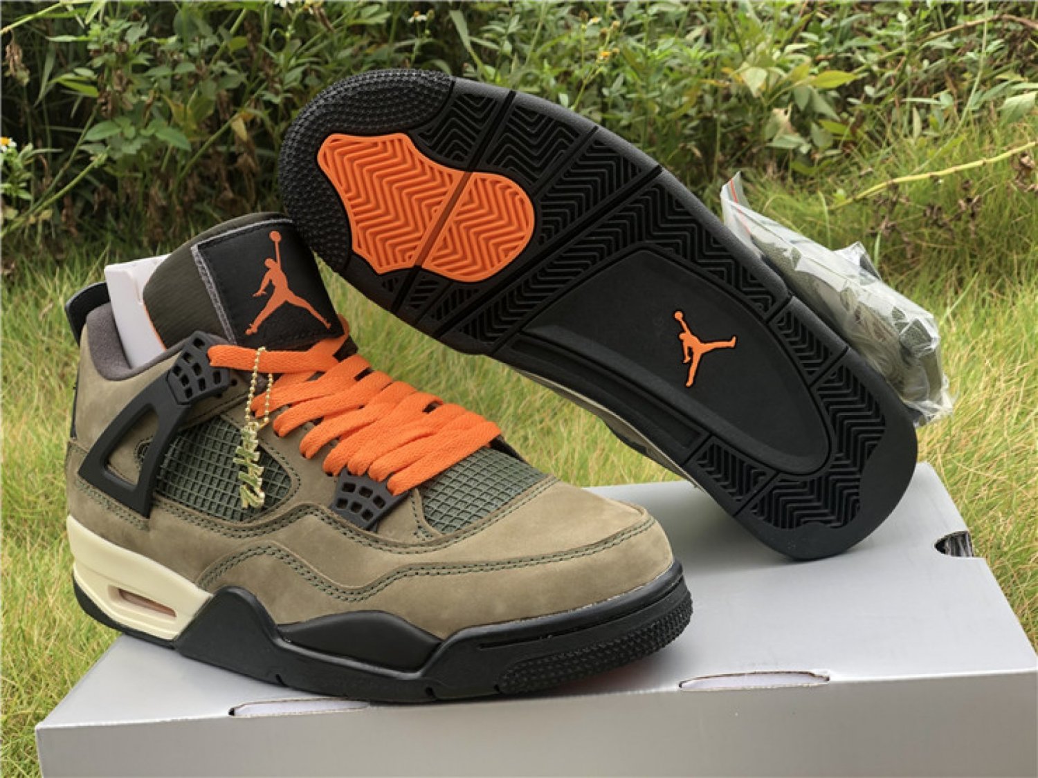 Air Jordan 4 Retro &acirc;��Undefeated&acirc;�� Green Clementine-Black-White