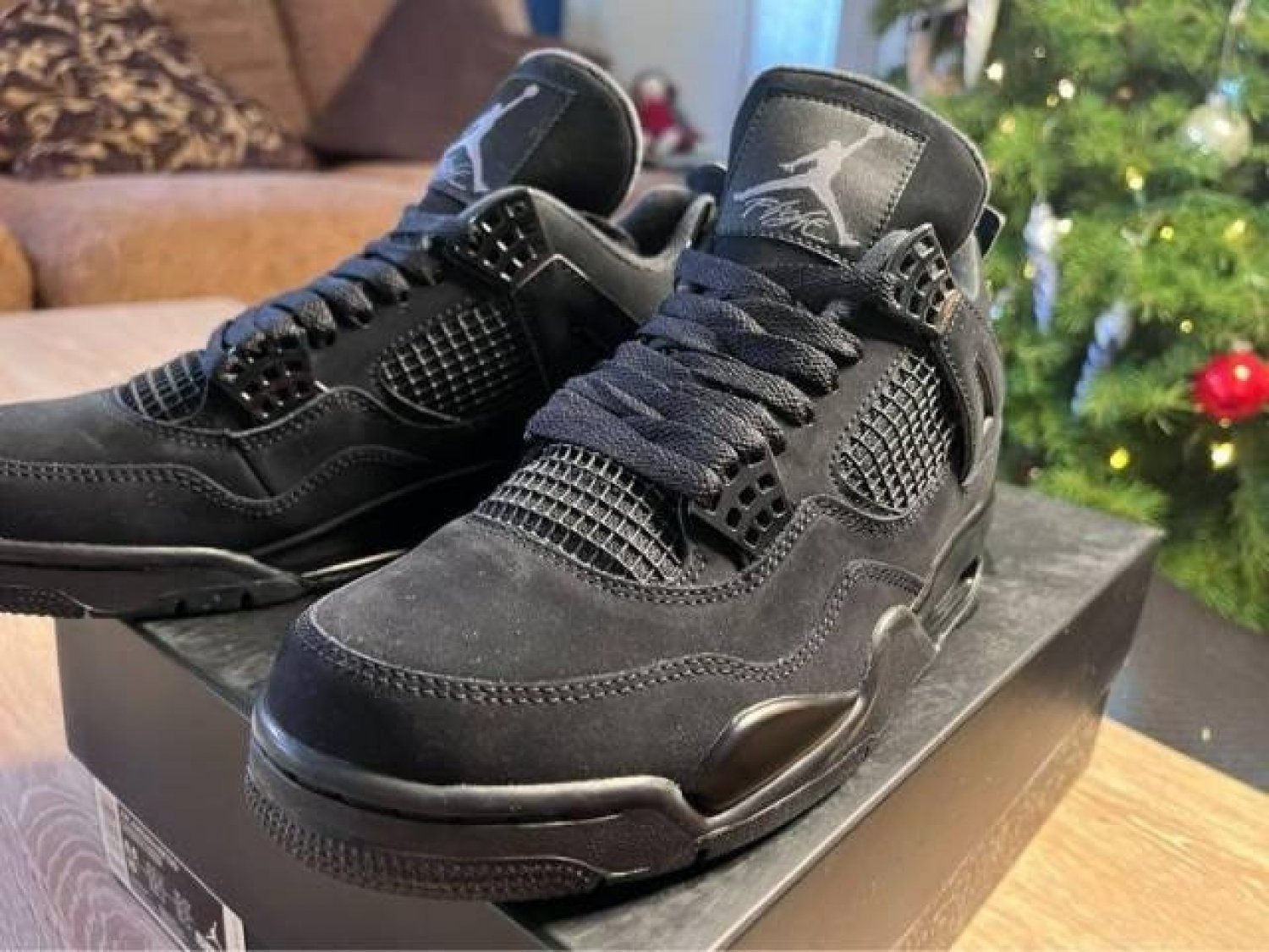 Air Jordan 4 Retro 'Black Cat' 2020