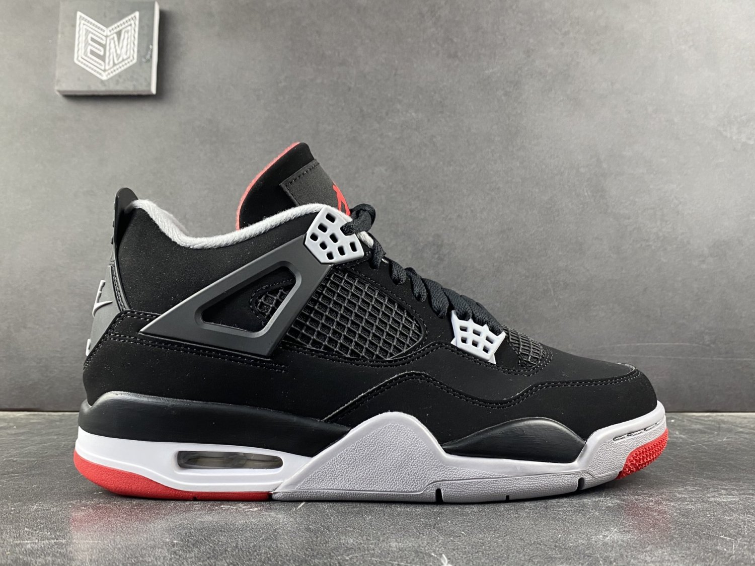 Air Jordan 4 Retro Bred (2019)