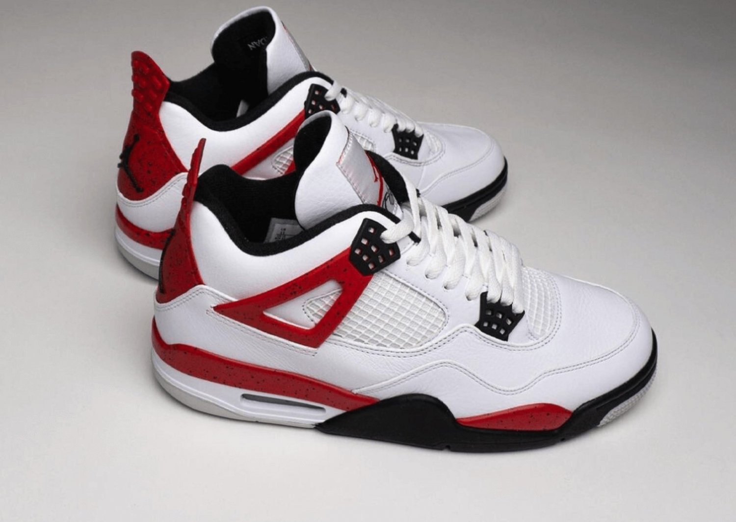 Air Jordan 4 Retro Red Cement 2023