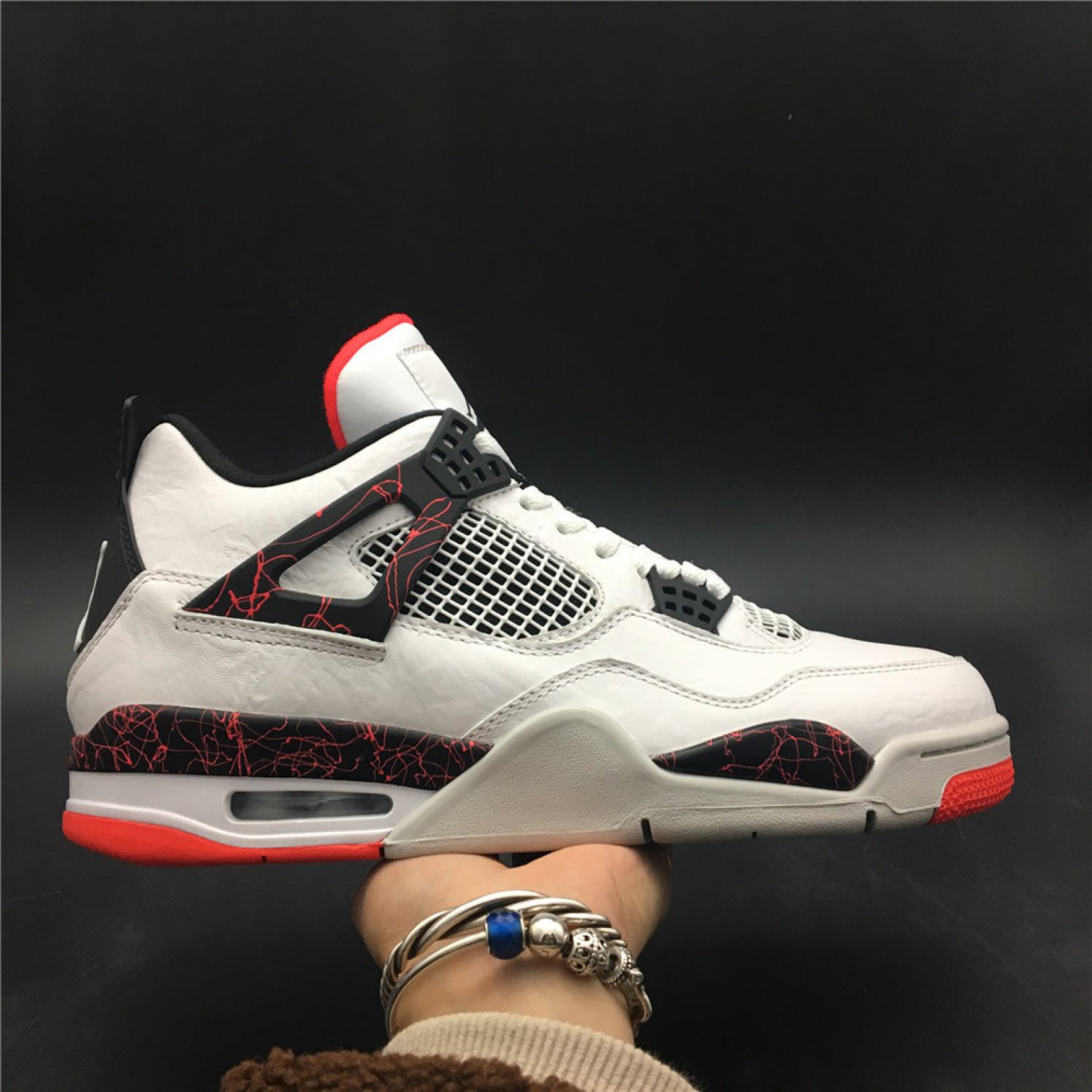Jordan 4 Retro Flight Nostalgia