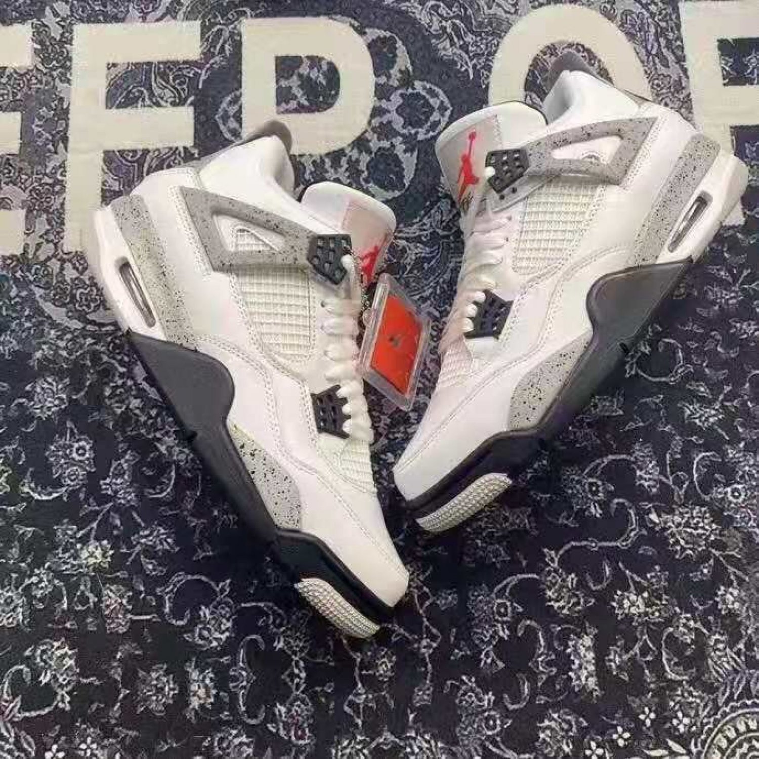 Jordan 4 Retro Golf White Cement