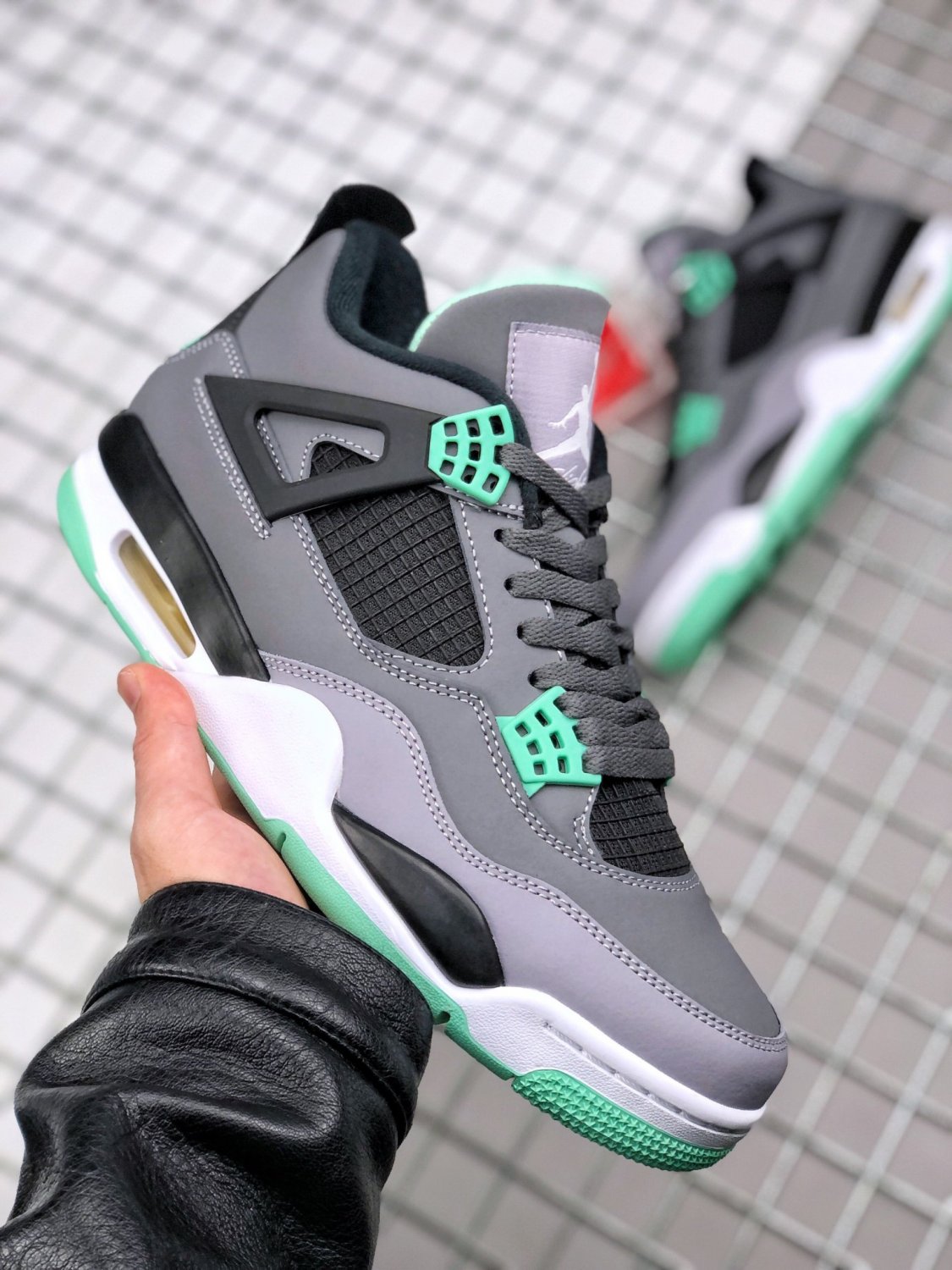 Jordan 4 Retro Green Glow