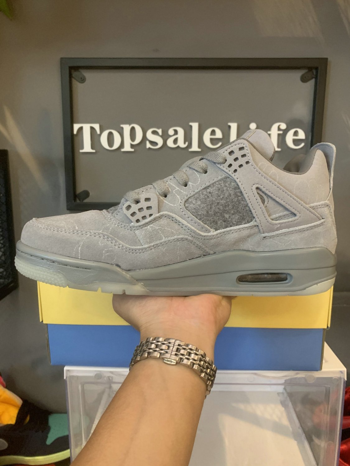 Jordan 4 Retro Metallic Purple