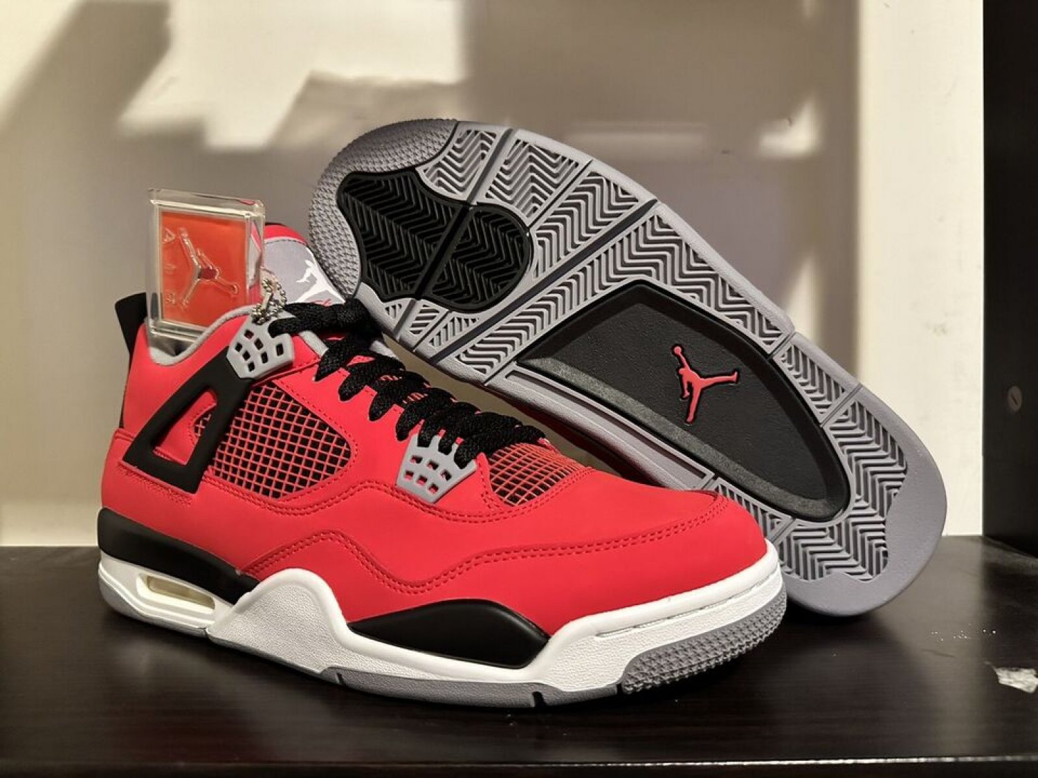 Jordan 4 RetroToro Bravo,,