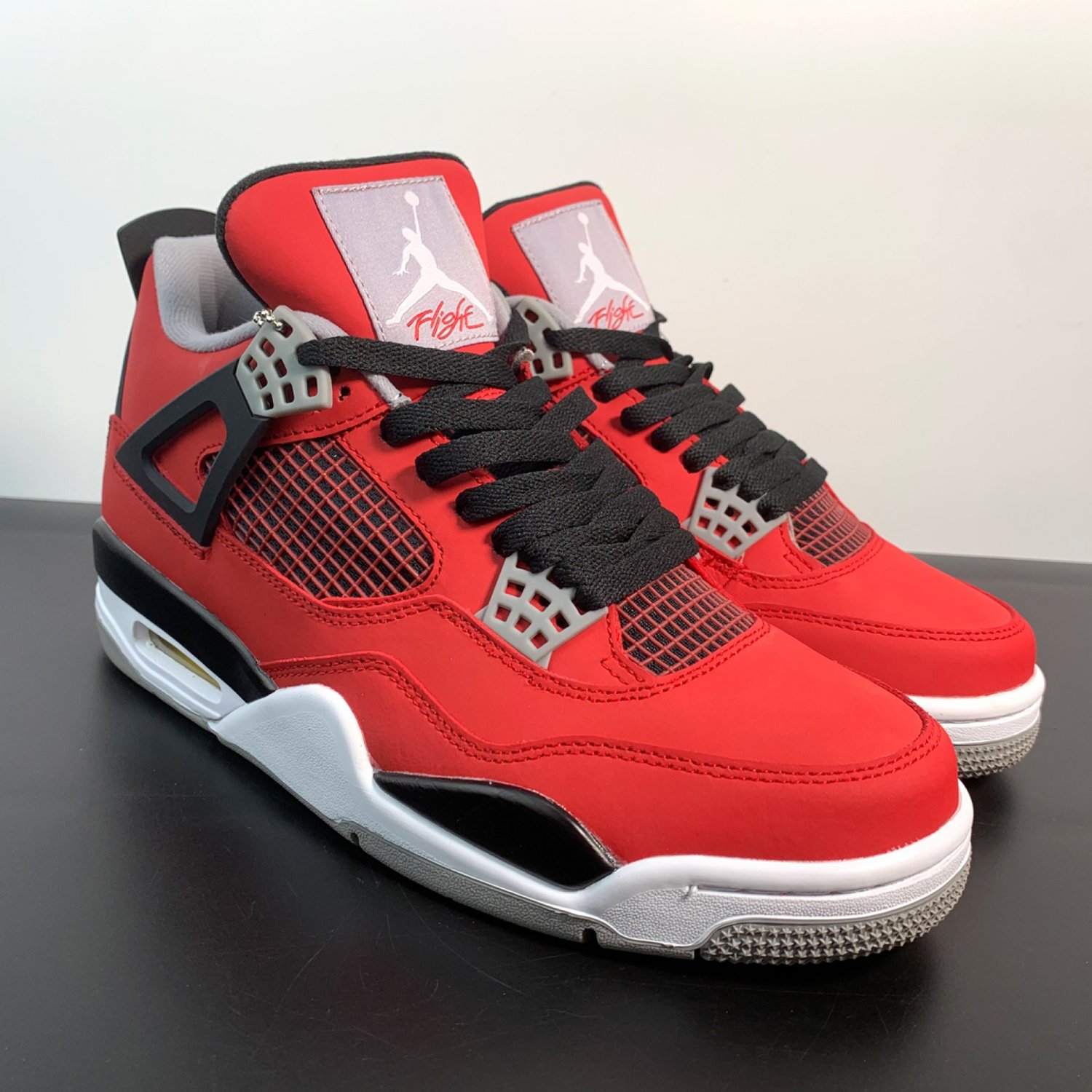 Jordan 4 Toro Bravo