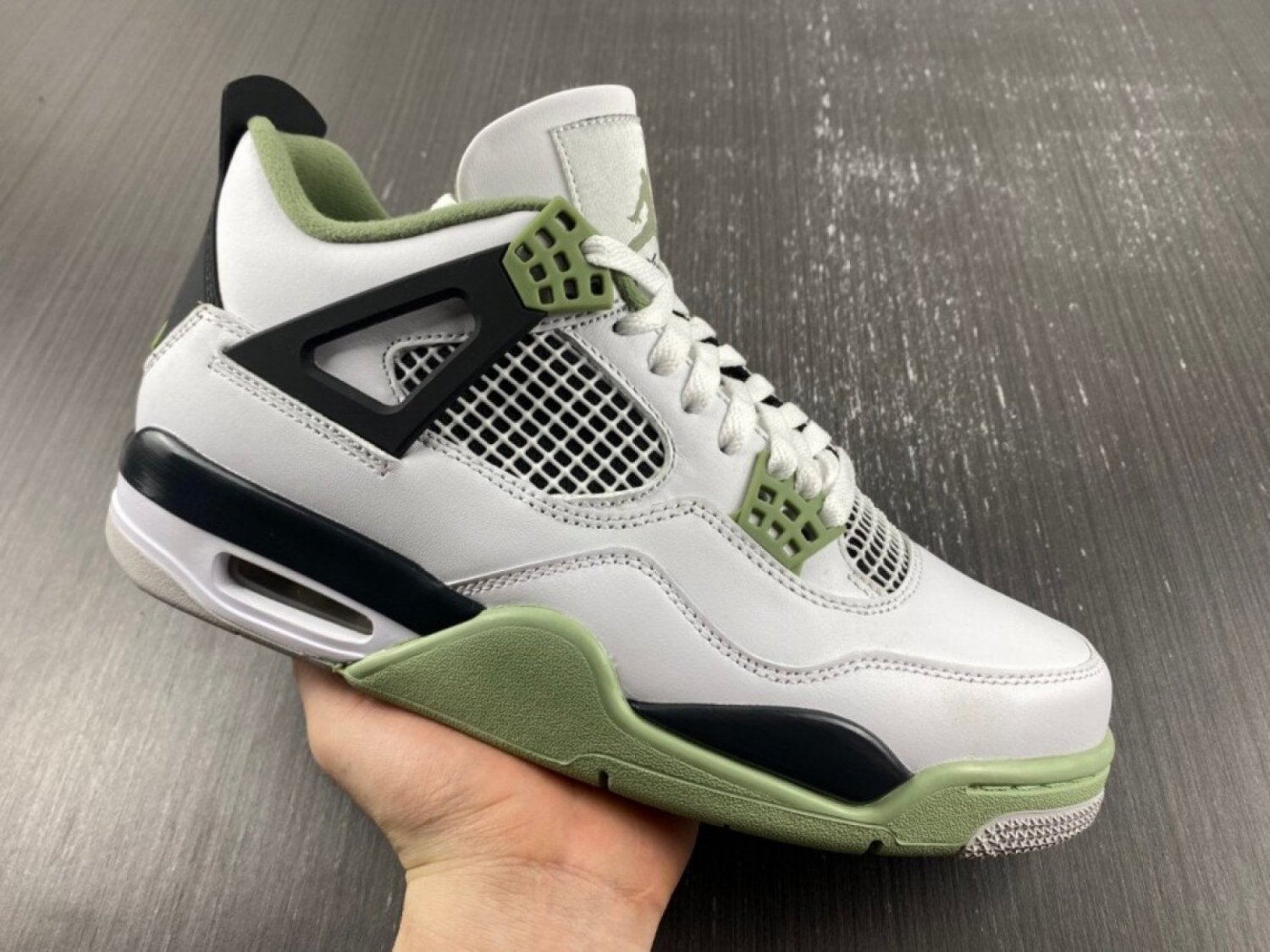Nike Air Jordan 4  Seafoam  White Seafoam Dark Ash Neutral Grey