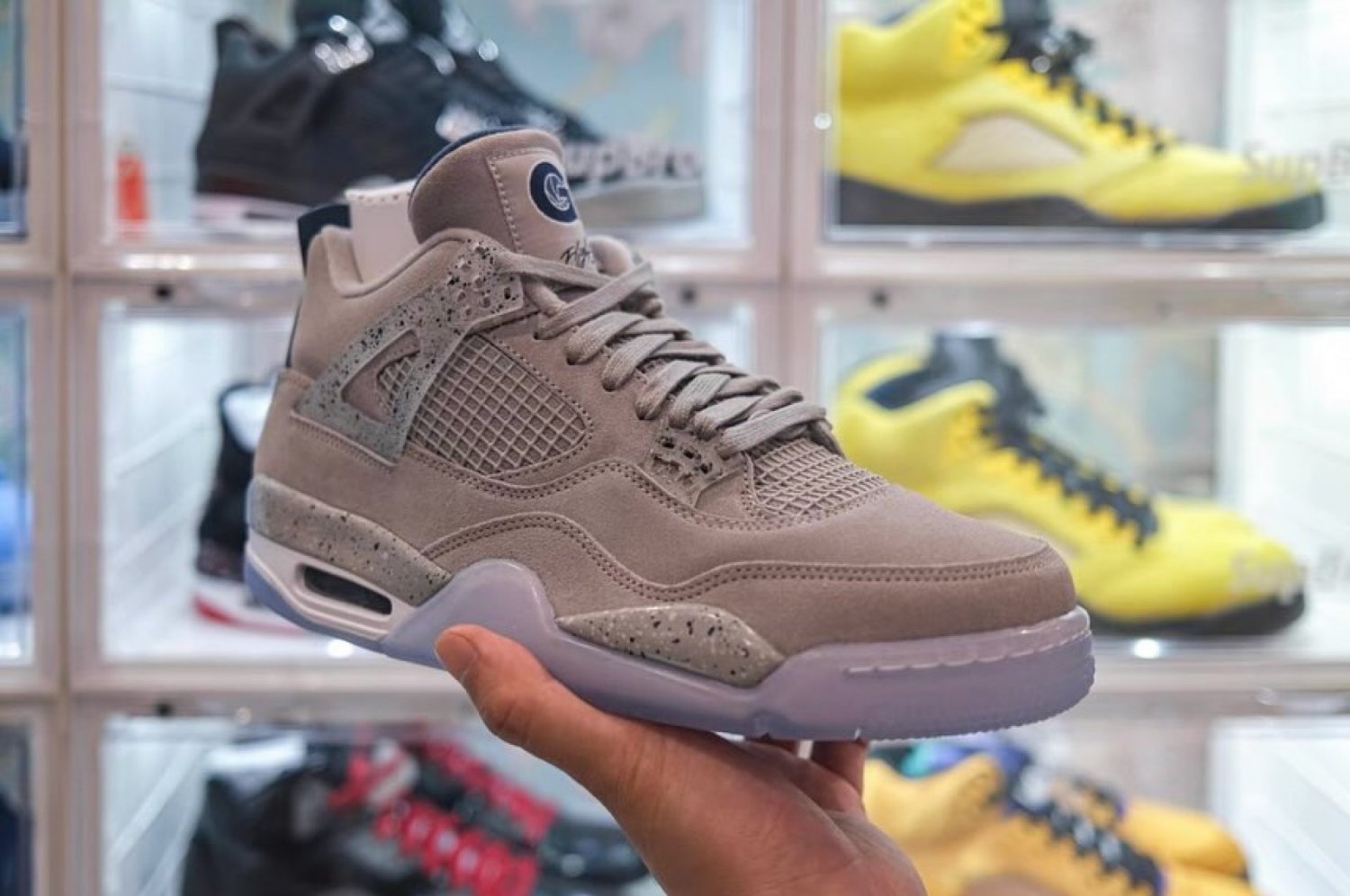 Nike Air Jordan 4 PE Georgetown