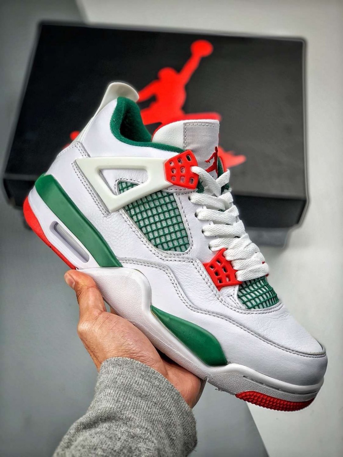 Nike Air Jordan 4 Retro &acirc;��Do The Right Thing&acirc;��
